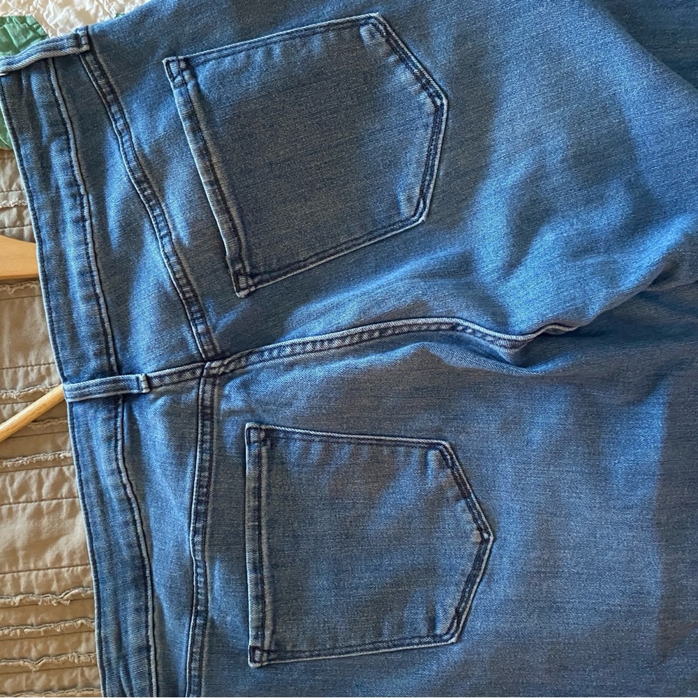 OLD NAVY - high rise flare - Women's Jeans size 14 - Picture 9 of 9